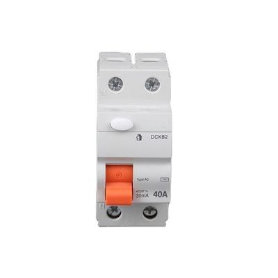 RCCBの残りの現在の遮断器30ma 300ma 63amp 2ポーランド人MCB 40A