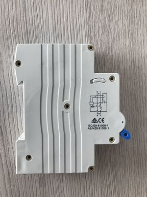 6 Ka RCBOの漏出保護装置の残りの現在の遮断器30Ma