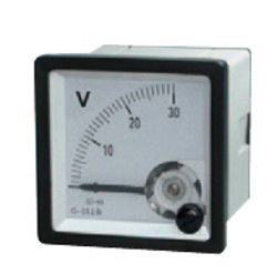 SD-48 DC 150Vのアナログのパネル メーターの電圧計のクラス2.5の正確さ